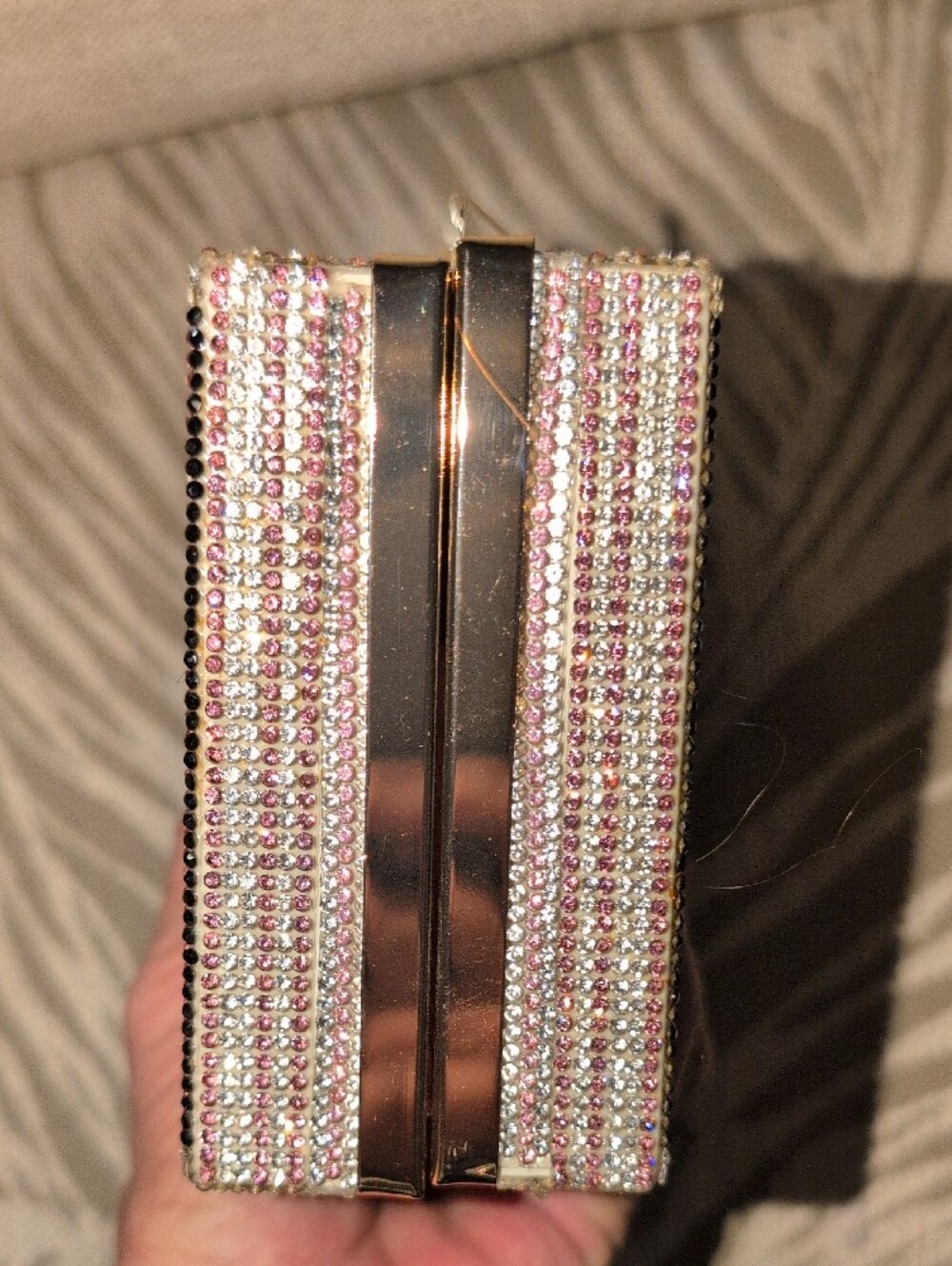 Crystal-Embellished Pink Money Clutch Bag - Picture 8 of 14